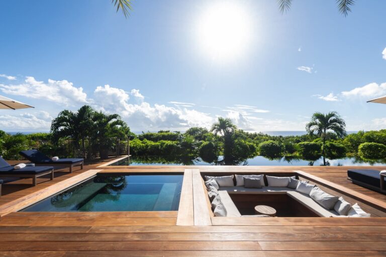 Villa Aura sunken lounge overlooking the Caribbean